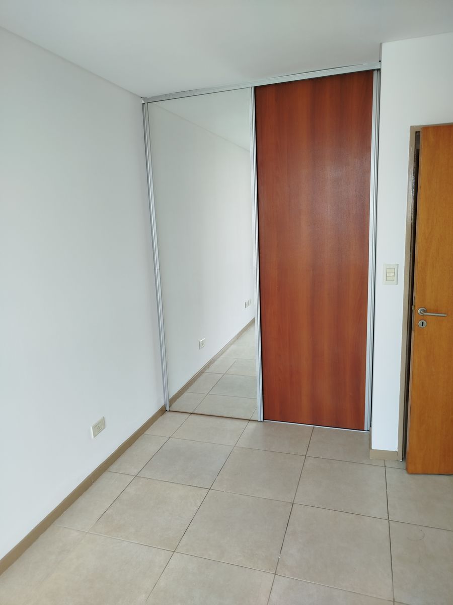 ALQUILER . SAN JUAN Y RODRIGUEZ. SEMPISO 1 DORMITORIO 47 m2. — foto 12