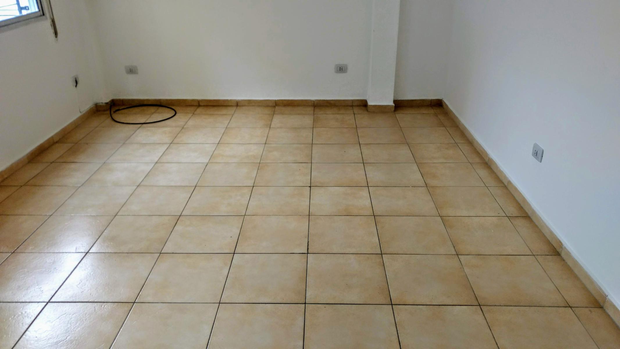 VENTA - RIOJA 2823 - DEPARTAMENTO 1 DORMITORIO - ALQUILADO HASTAAGOSTO 2027 - 43m2 — foto 2