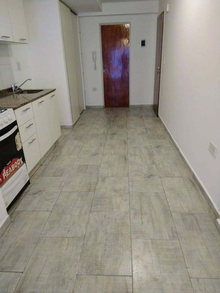 VENTA SAN LORENZO 3729 PLANTA BAJA MONOAMBIENTES CON PLACAR Y PATIO GAS NATURAL — foto 6