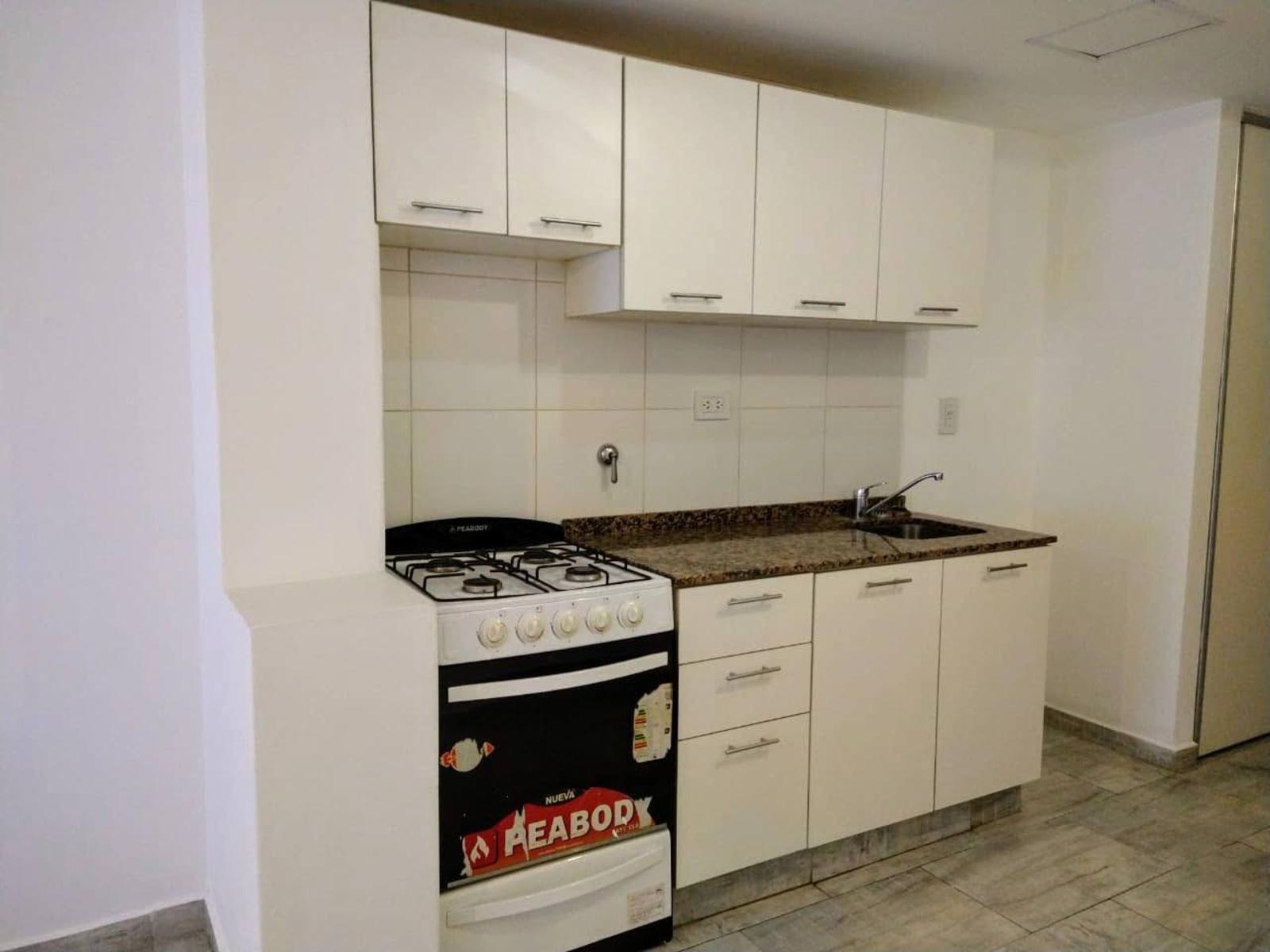 VENTA SAN LORENZO 3729 PLANTA BAJA MONOAMBIENTES CON PLACAR Y PATIO GAS NATURAL — foto 13