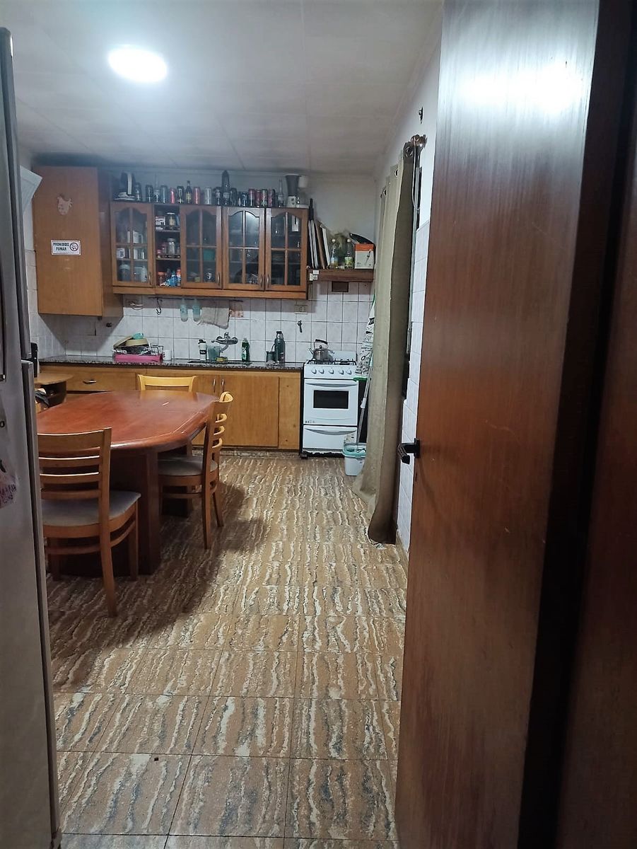 VENTA - PERMUTA - DR. RIVAS 1679 CASA 3 DORMITORIOS GARAGE PATIO 140m2. LOCAL COMERCIAL — foto 9