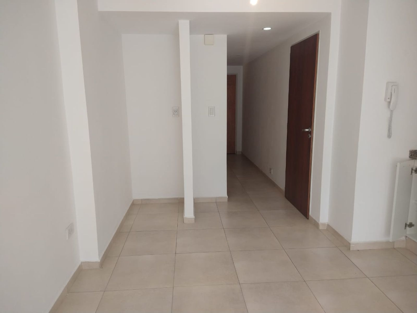 ALQUILER - SAN LORENZO 3729 - EXCEPCIONAL SEMIPISO 1 DORMITORIO 55m2. — foto 3