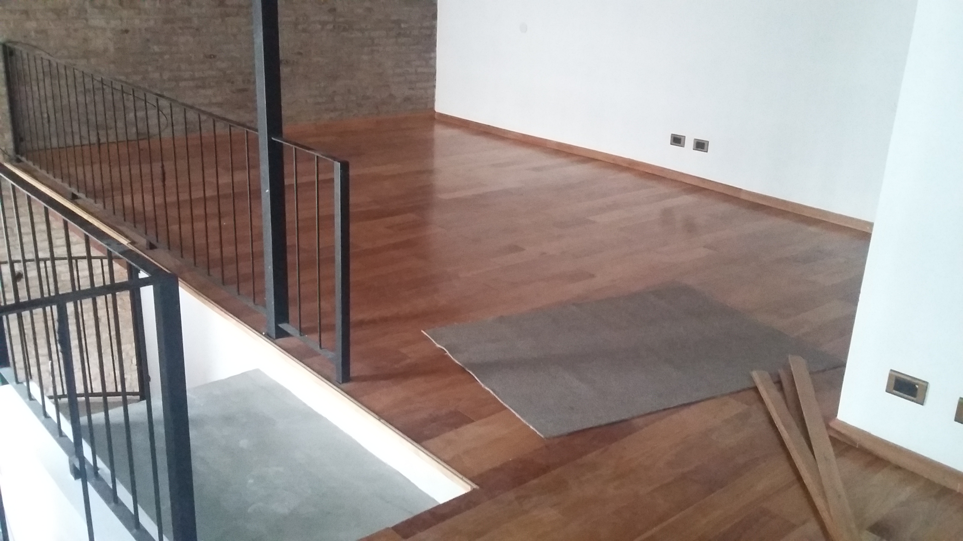 ALQUILER - INTERNA ÚNICA 4 DORMITORIOS - 220 m2 - JARDÍN Y PARRILLERO - 7