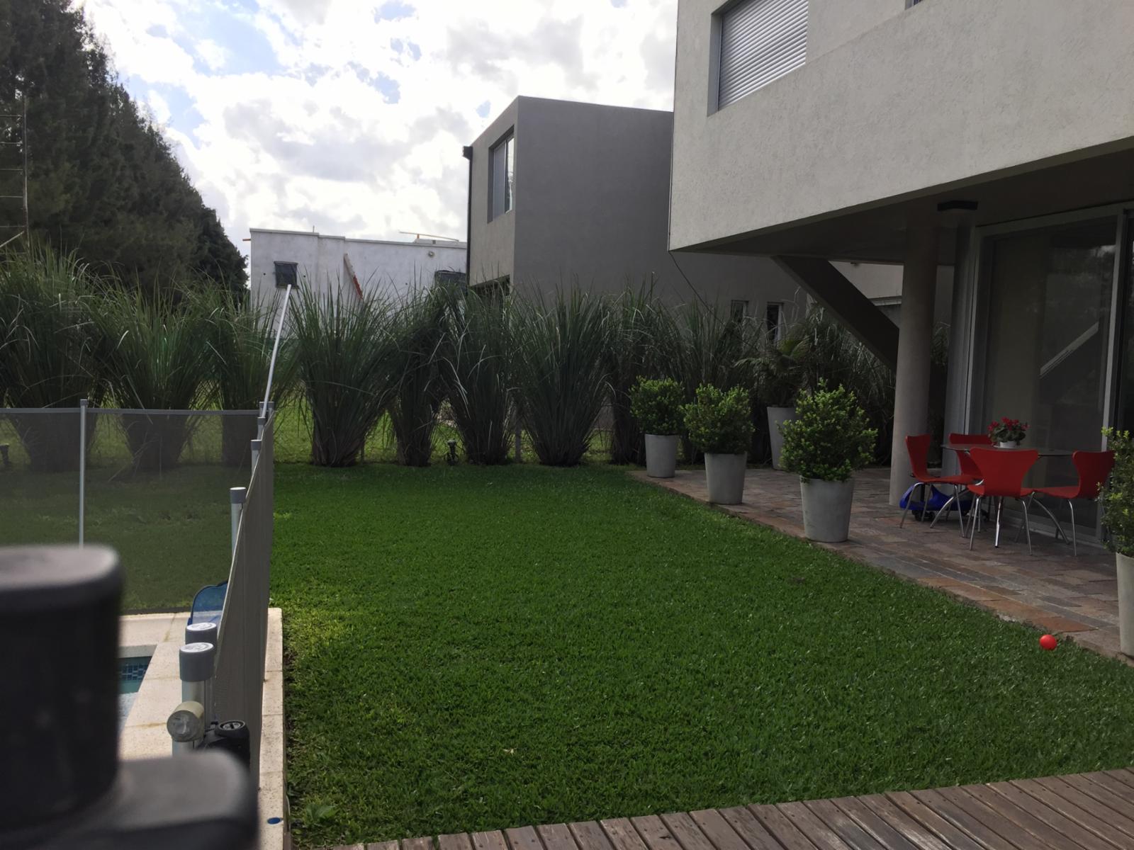 HERMOSA CASA EN BARRIO CERRADO HARAS M. VICTORIA — foto 10