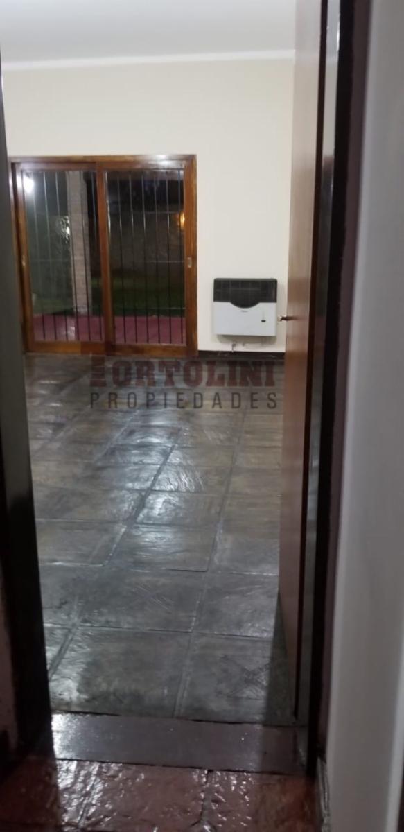CASA BUENA ZONA ITUZAINGÓ SUR — foto 5