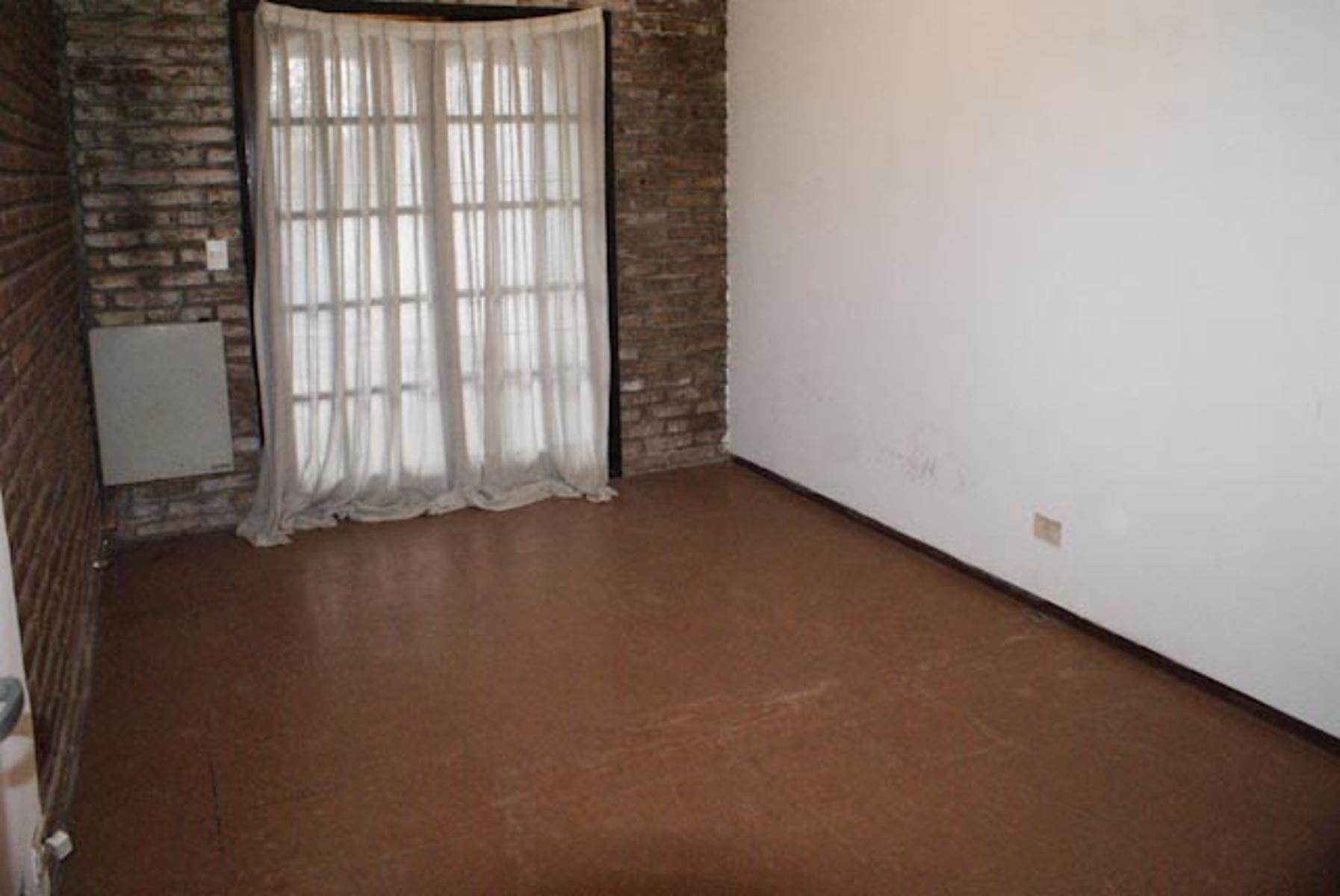 Casa de tres ambientes a la venta en San Miguel — foto 8