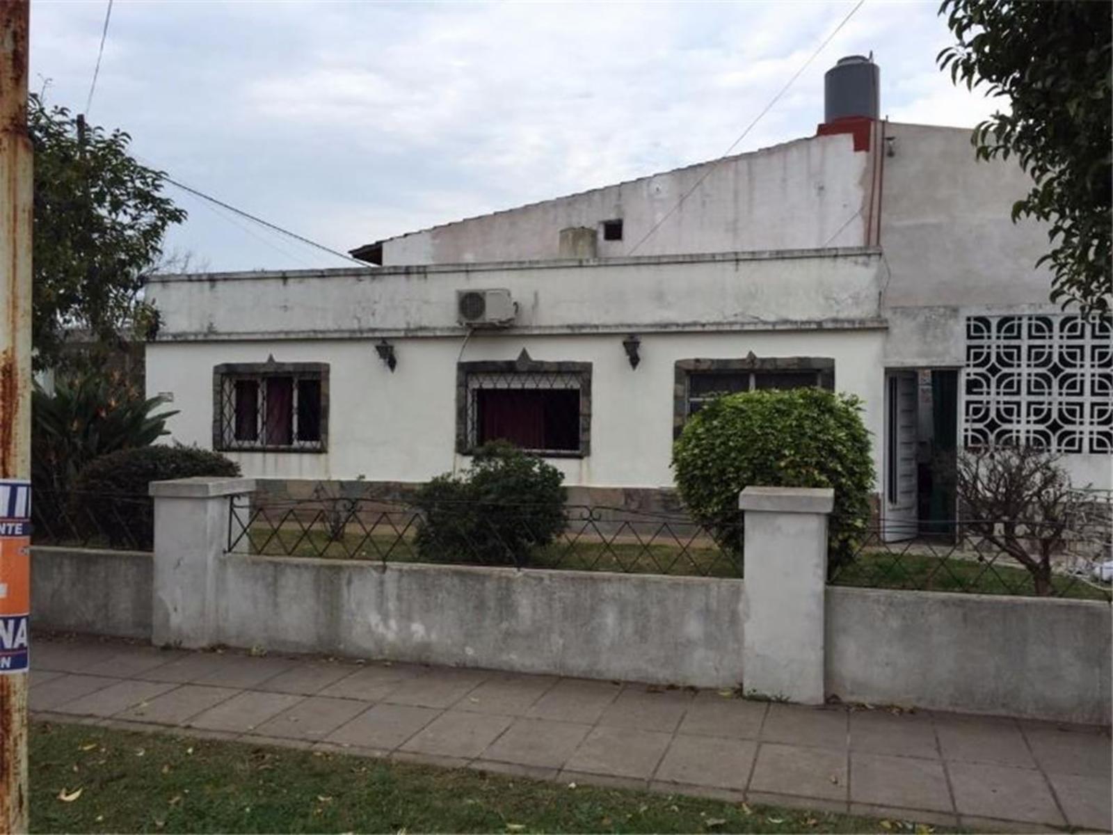 Casa de cuatro ambientes a la venta en José C Paz — foto 5