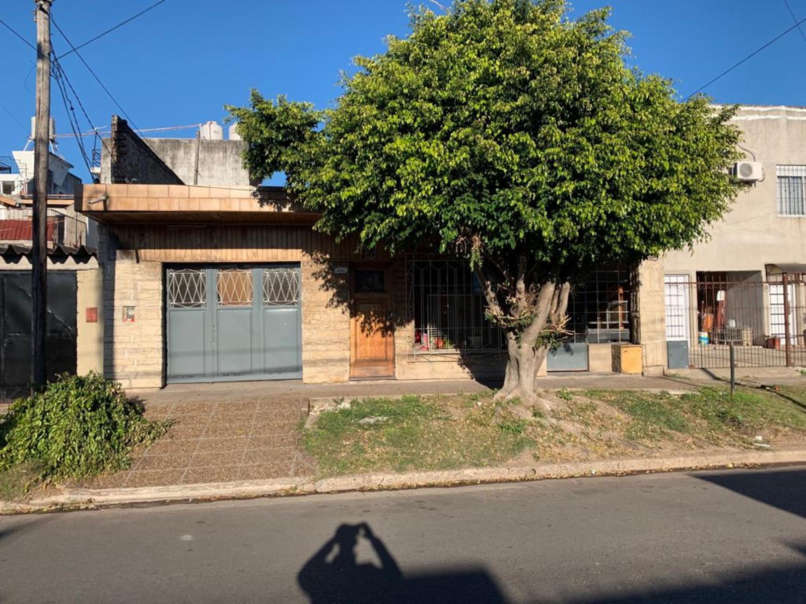Casa de dos ambientes a la venta en Bella Vista — foto 2