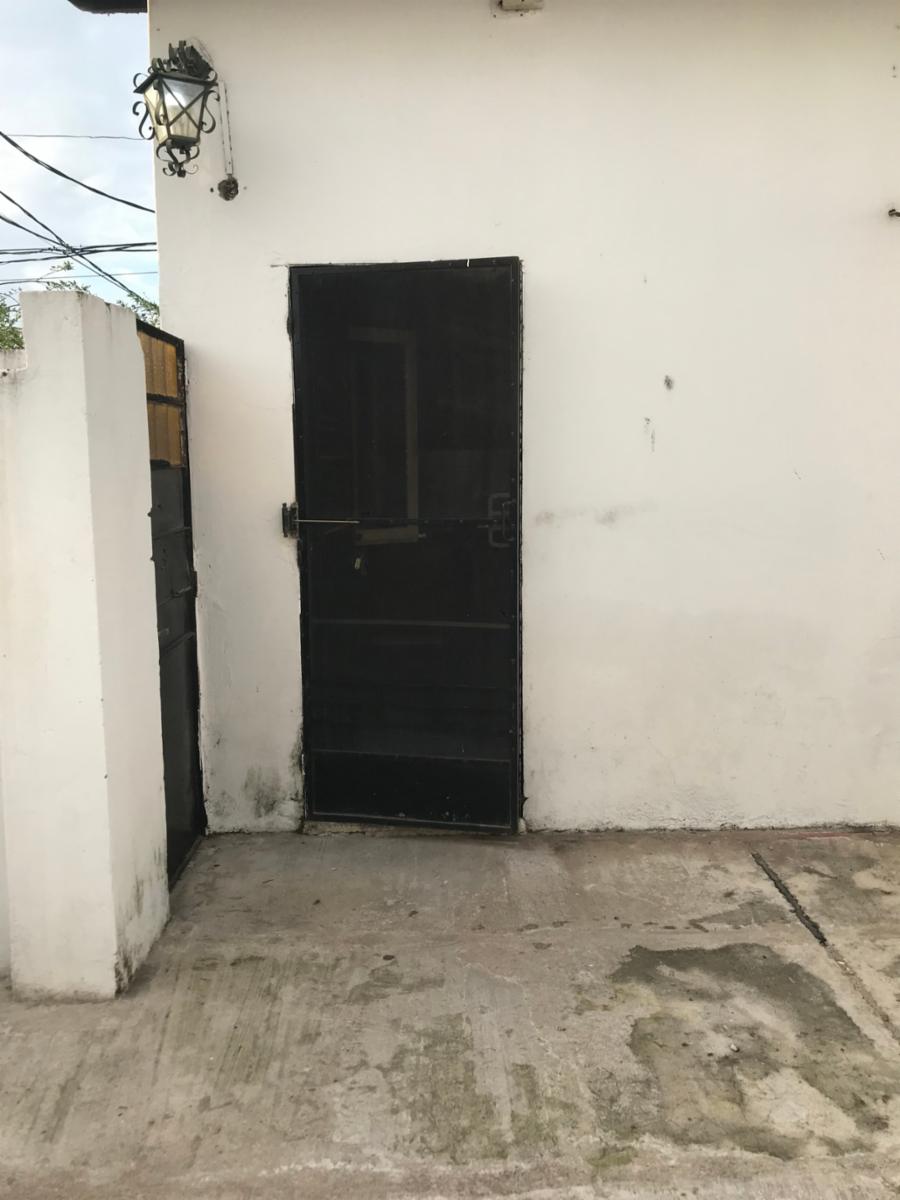 Casa de tres ambientes a la venta en Bella Vista — foto 4