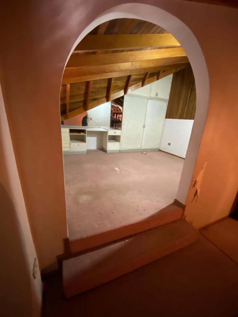 Casa de cinco ambientes a la venta en San Miguel — foto 3