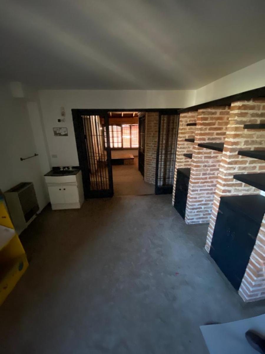 Casa de cinco ambientes a la venta en San Miguel — foto 8