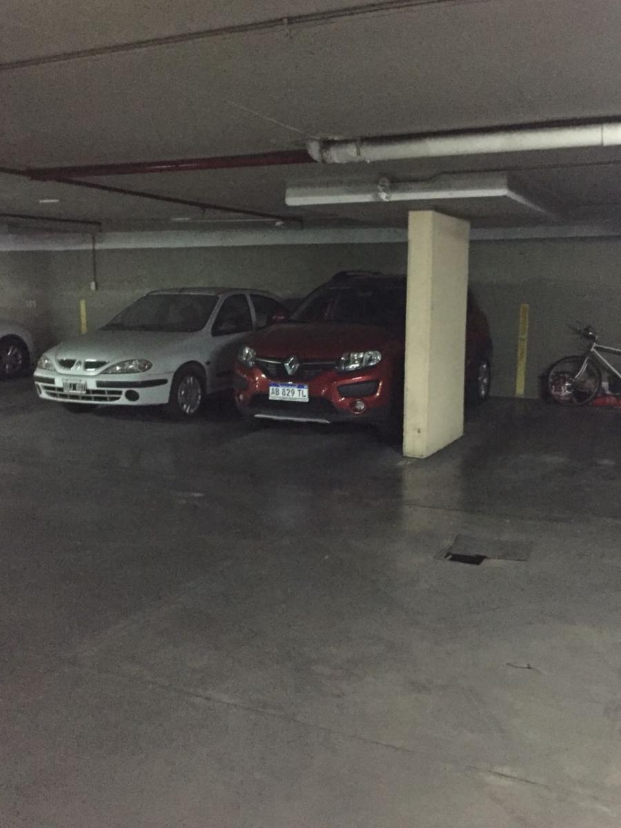 Cochera a la venta en edificio Barcelona 3 — foto 3