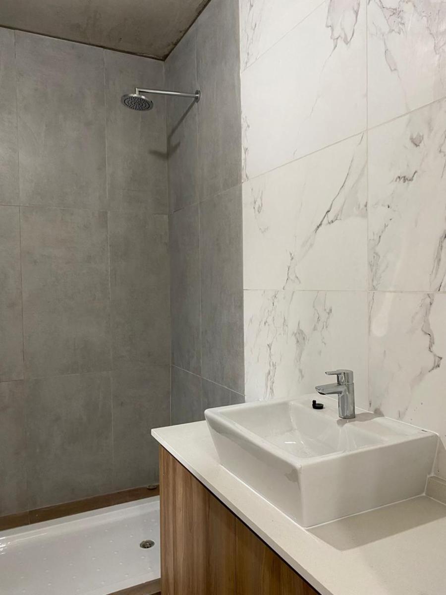 Casa en venta en Bella Vista con pileta. — foto 3