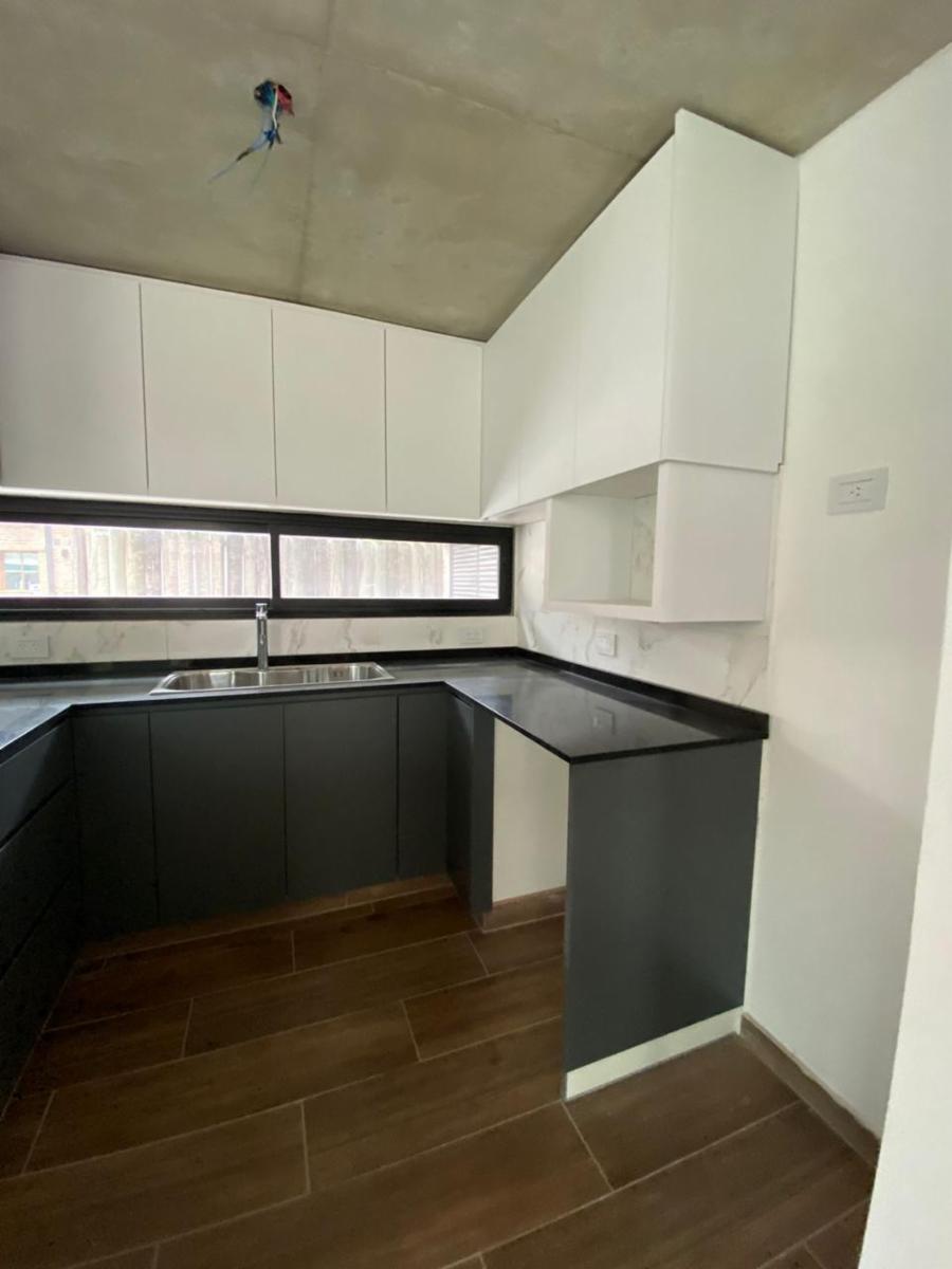 Casa en venta en Bella Vista con pileta. — foto 12