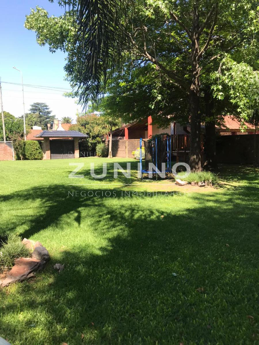 Importante casa quinta de cinco ambientes a la venta en San Miguel — foto 12