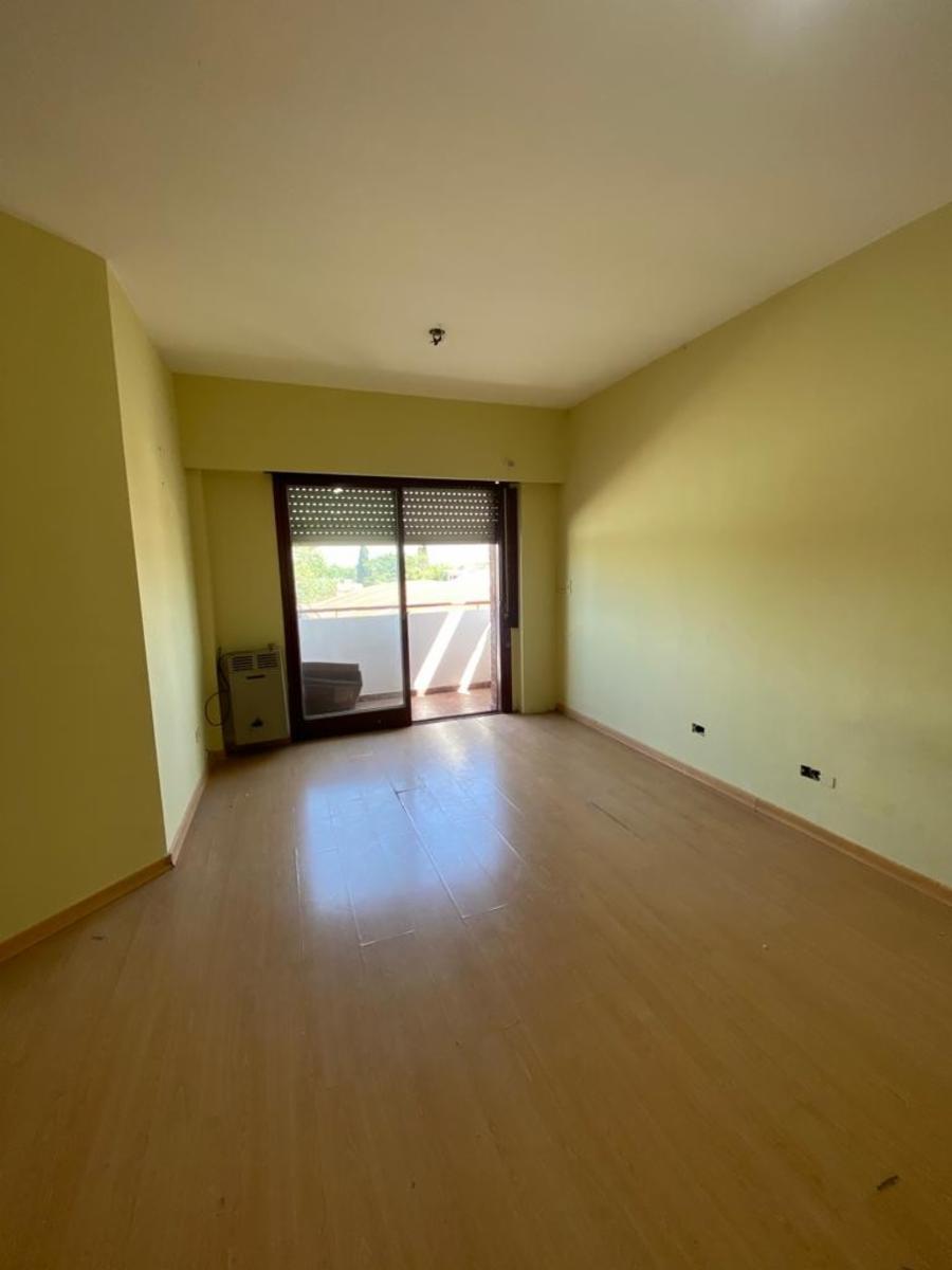 Amplio departamento. a la venta en San Miguel — foto 4