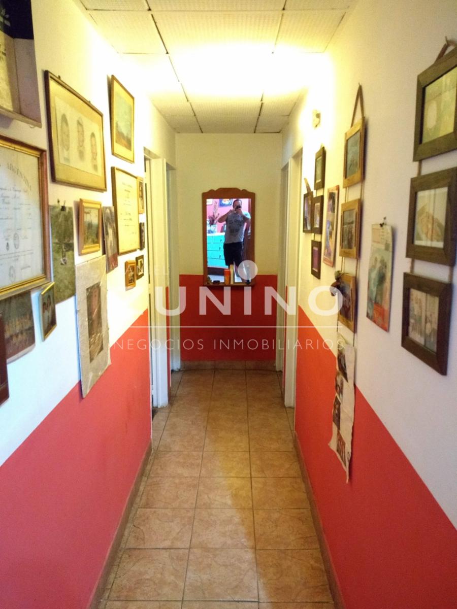 Casa de cuatro ambientes a la venta en José C Paz — foto 13