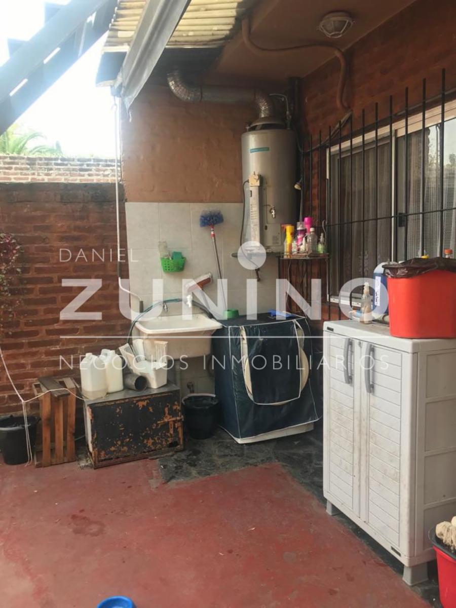 Dúplex de cuatro ambientes a la venta en Bella Vista, ESCUCHA OFERTAS — foto 5