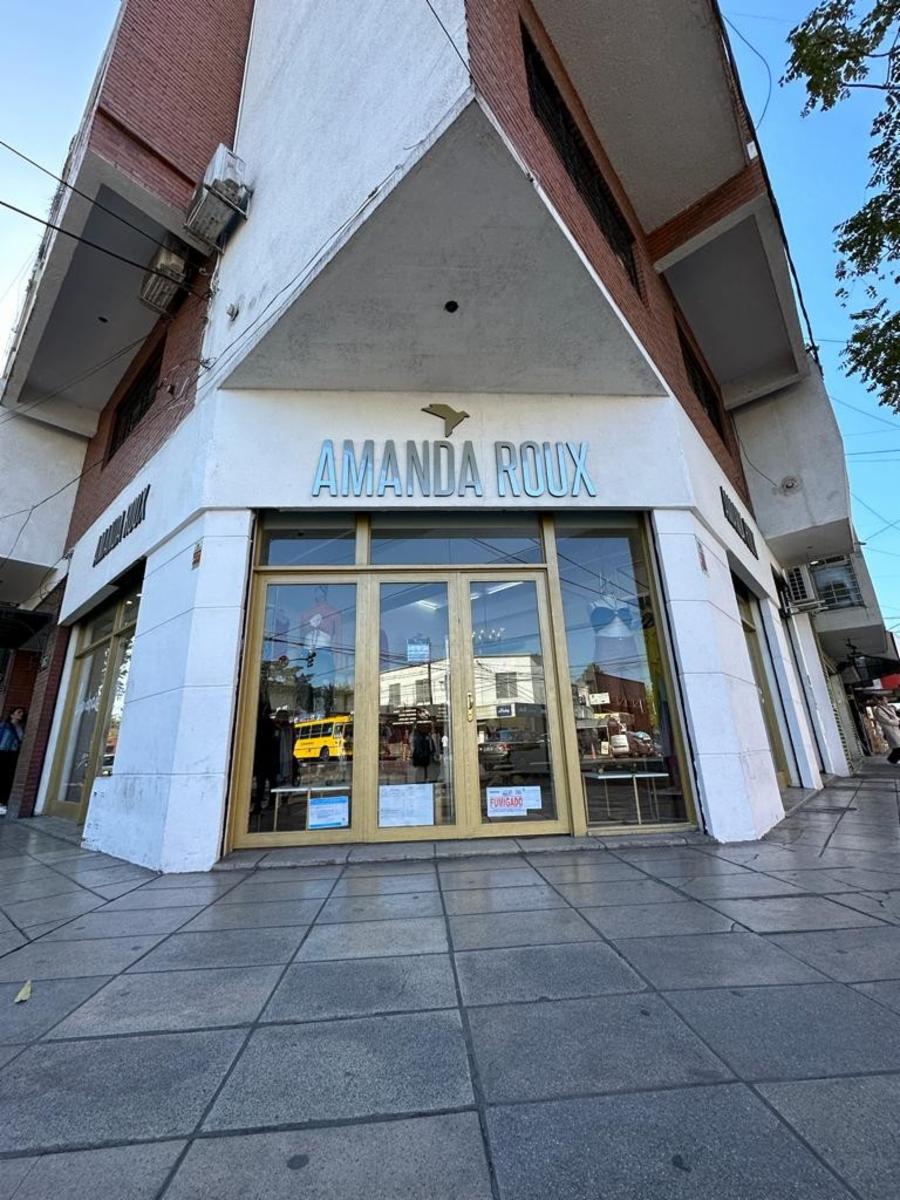 Local en venta en San Miguel, esquina — foto 4