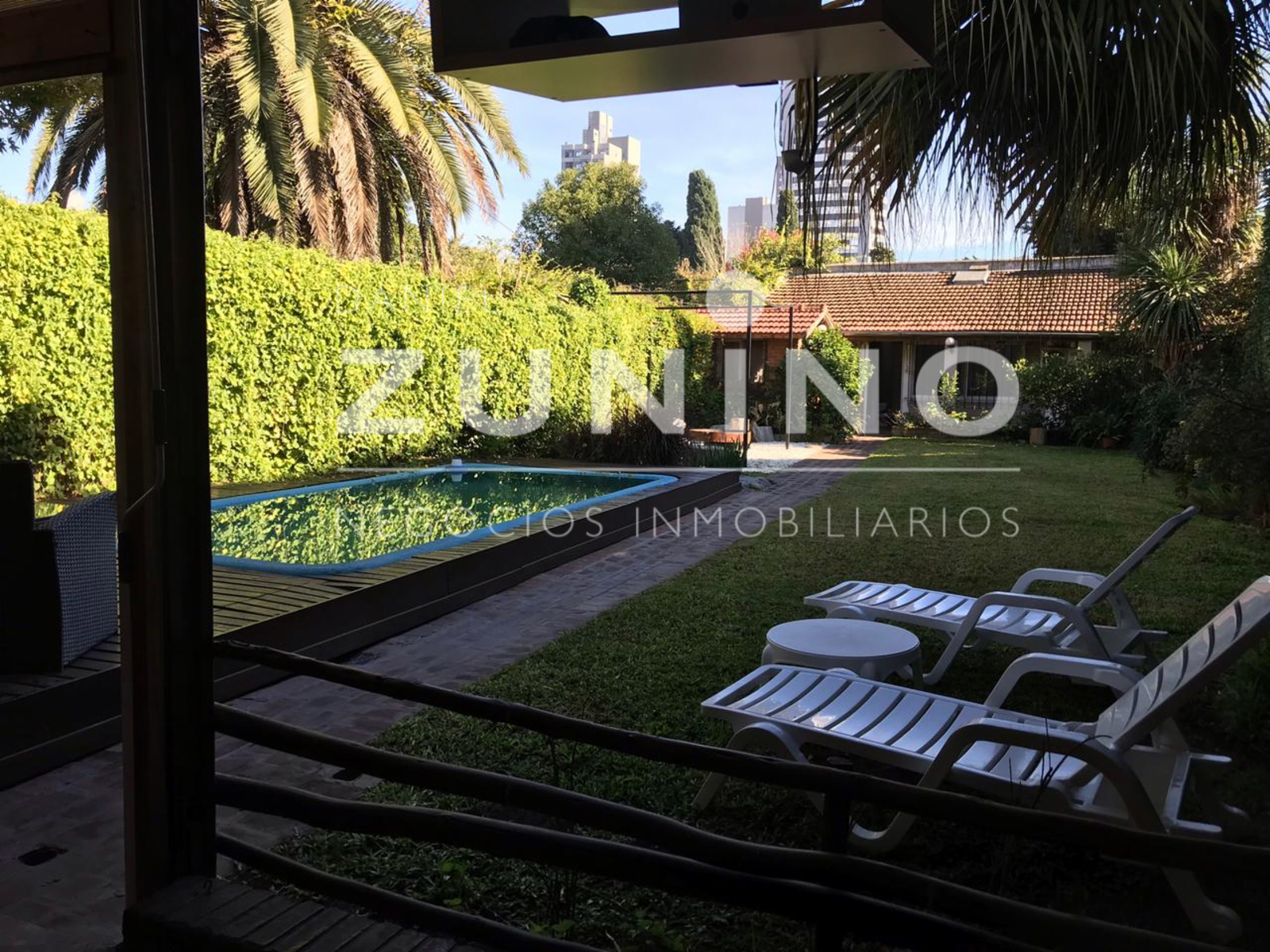 Casa de cuatro ambientes a la venta en Muñiz — foto 2