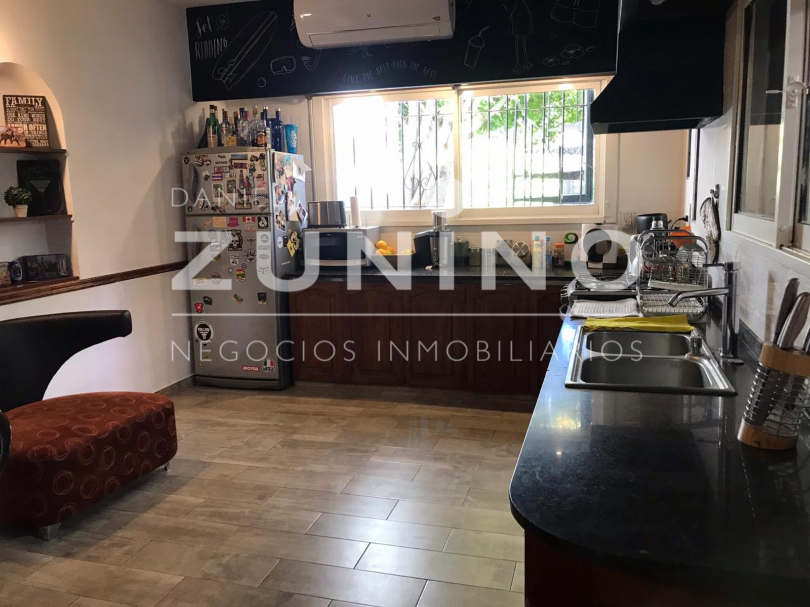 Casa de cuatro ambientes a la venta en Muñiz — foto 10