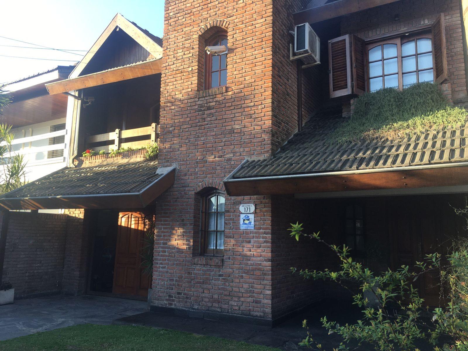 Casa de cuatro ambientes a la venta en Bella Vista — foto 2