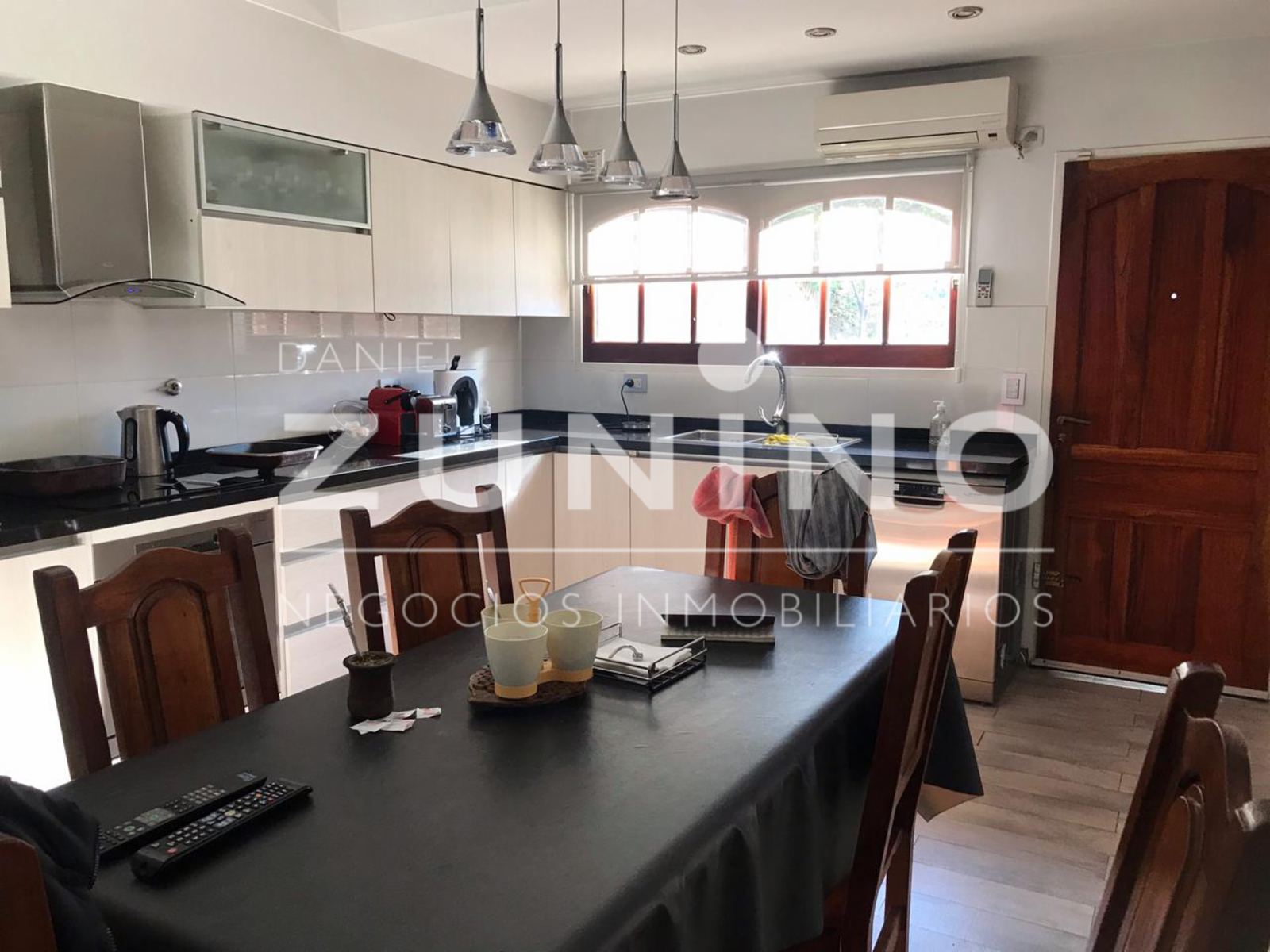 Casa de cuatro ambientes a la venta en Bella Vista — foto 10