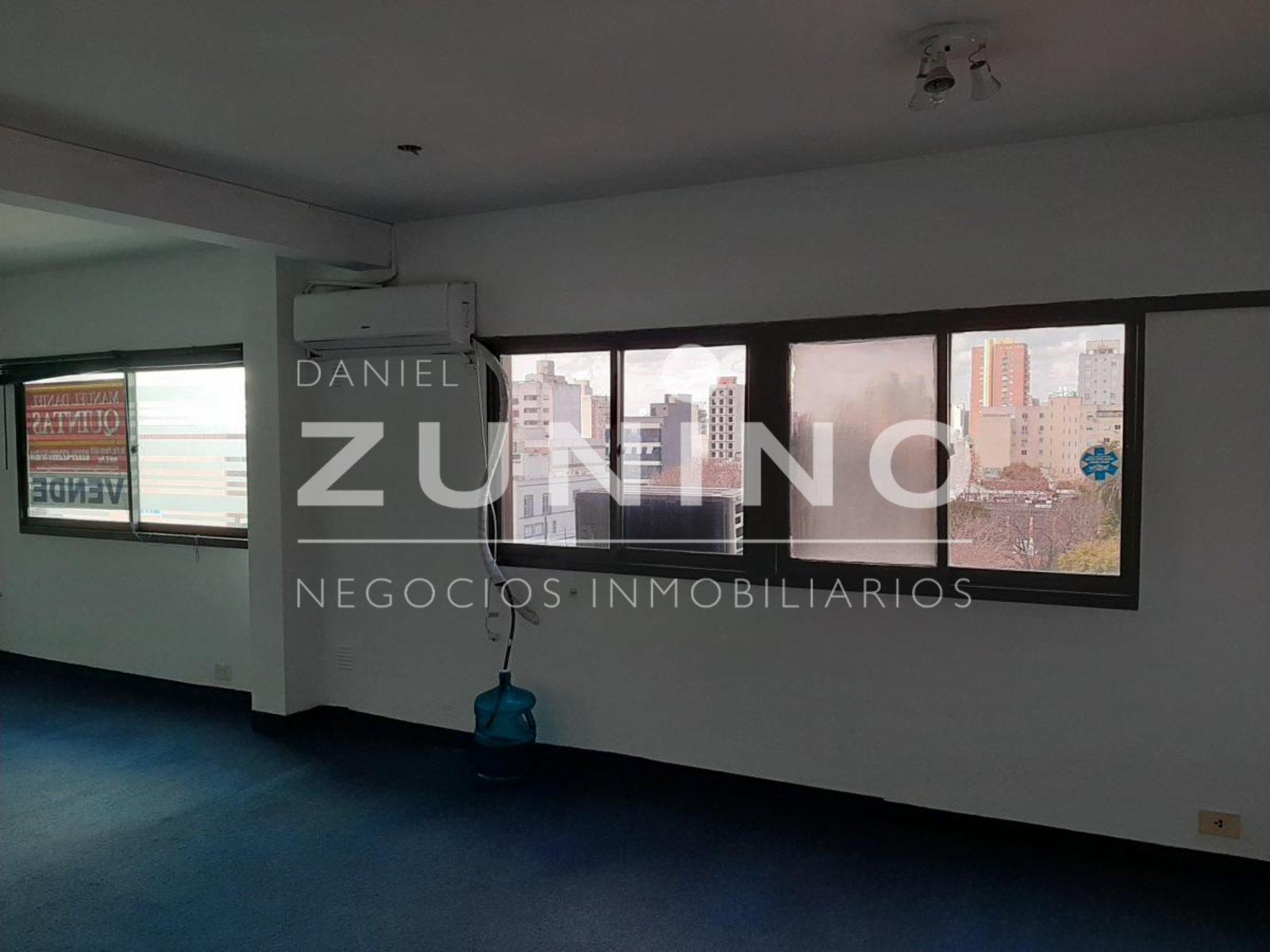 Oficina céntrica en venta - 9