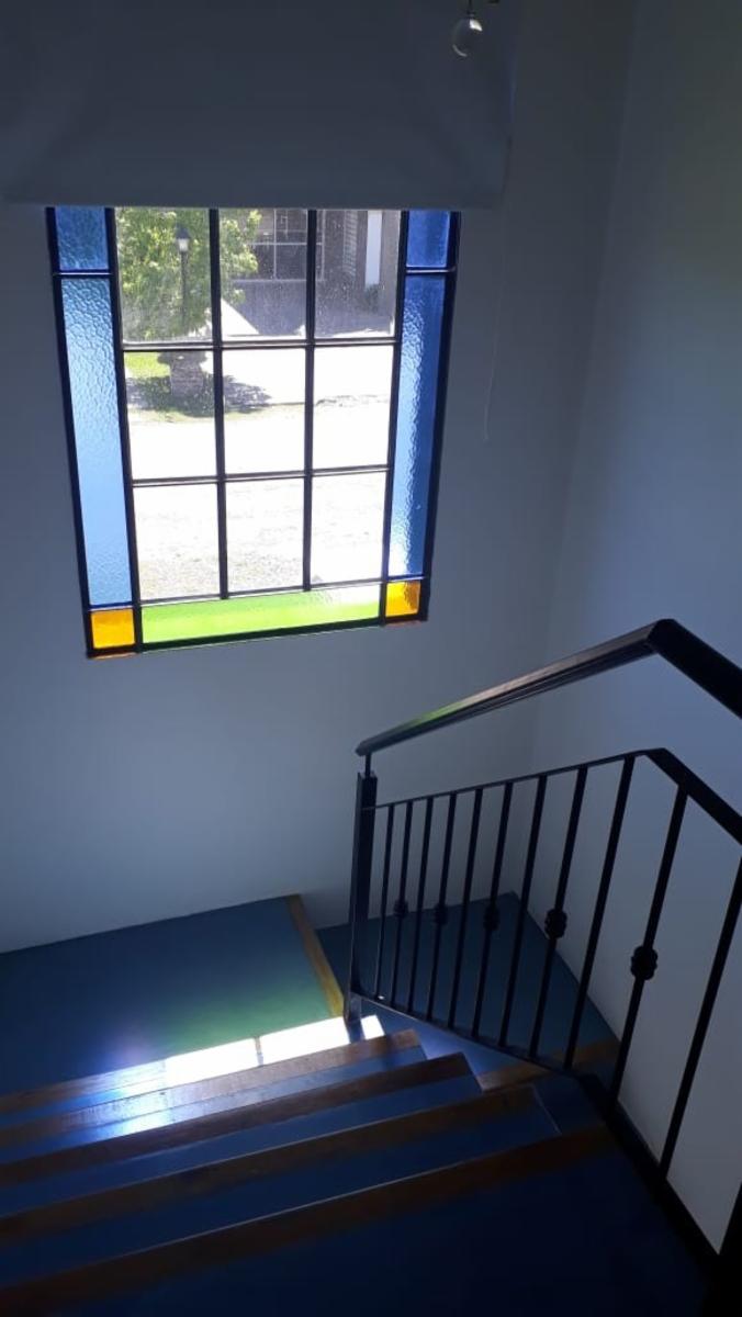 Casa dentro del barrio, Gran Roble — foto 8