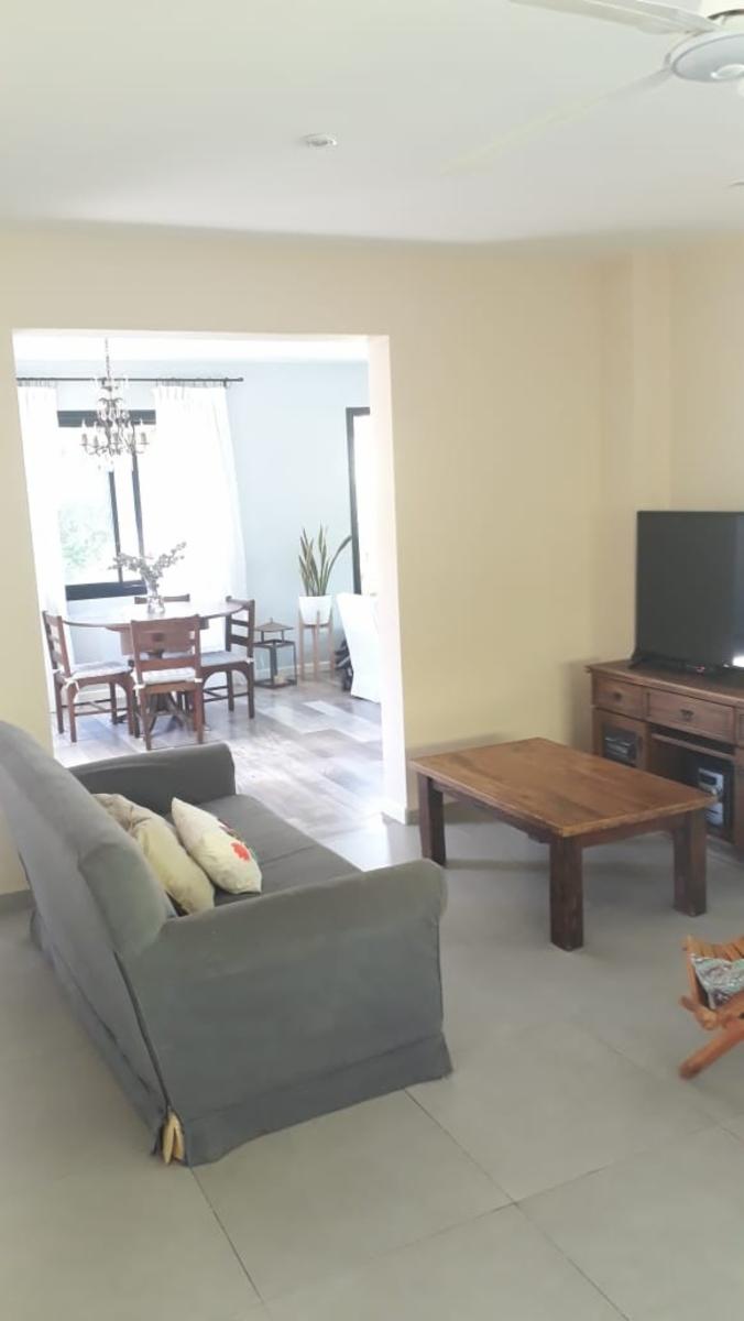 Casa dentro del barrio, Gran Roble — foto 9