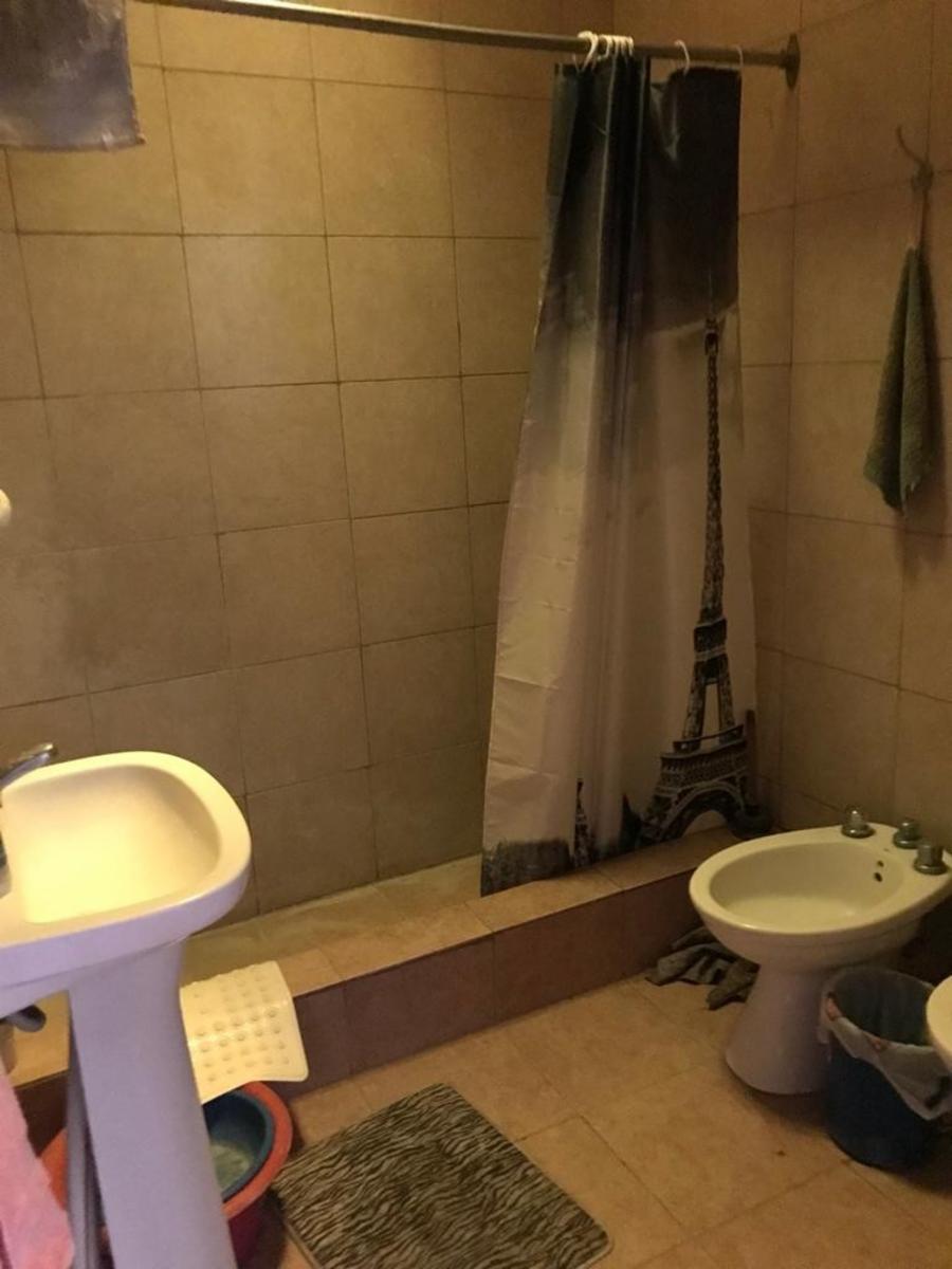 Casa tres ambientes en venta — foto 3