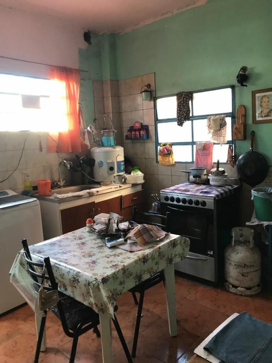 Casa tres ambientes en venta — foto 4