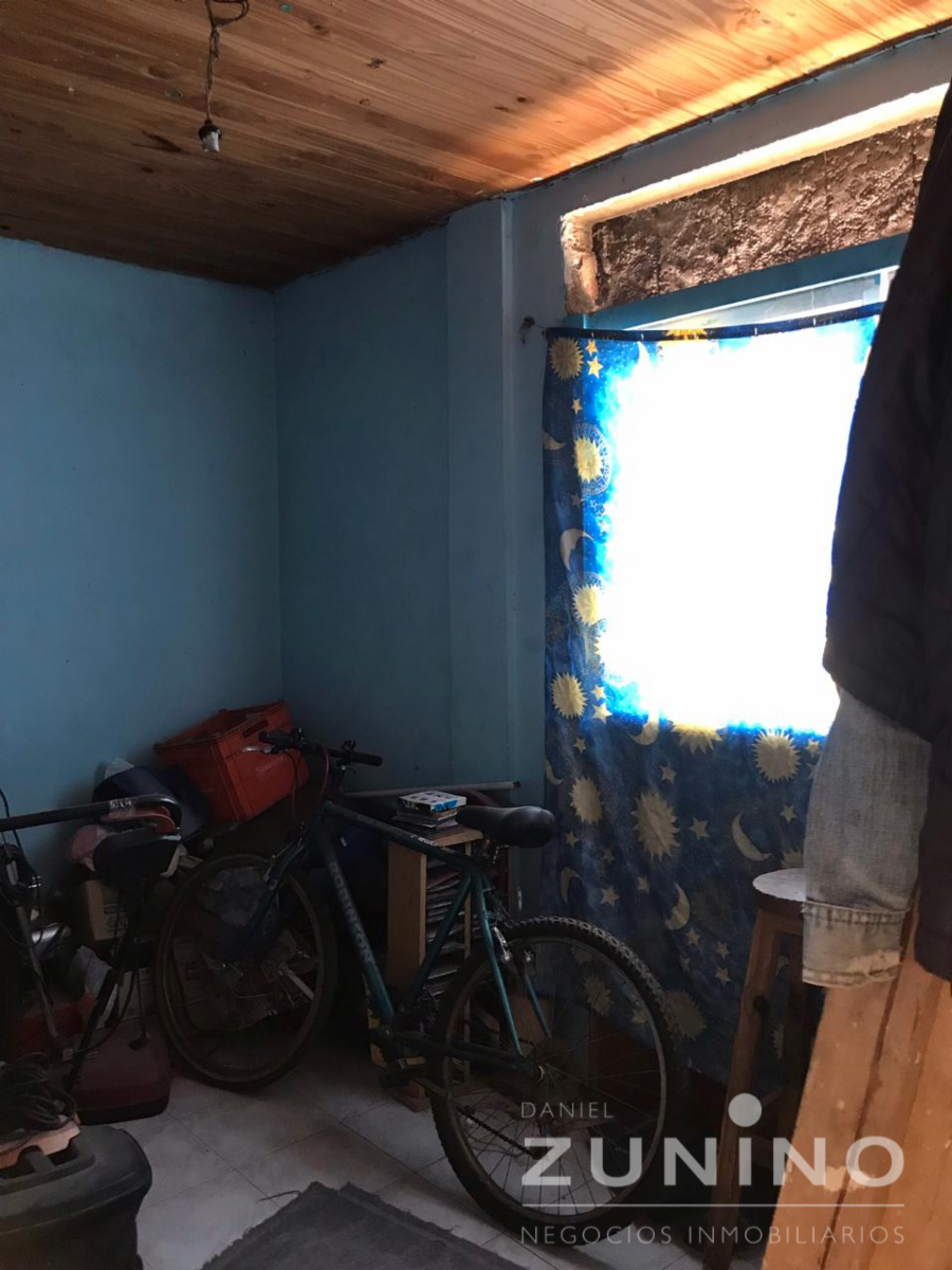 Casa con departamento y comercio en venta — foto 12