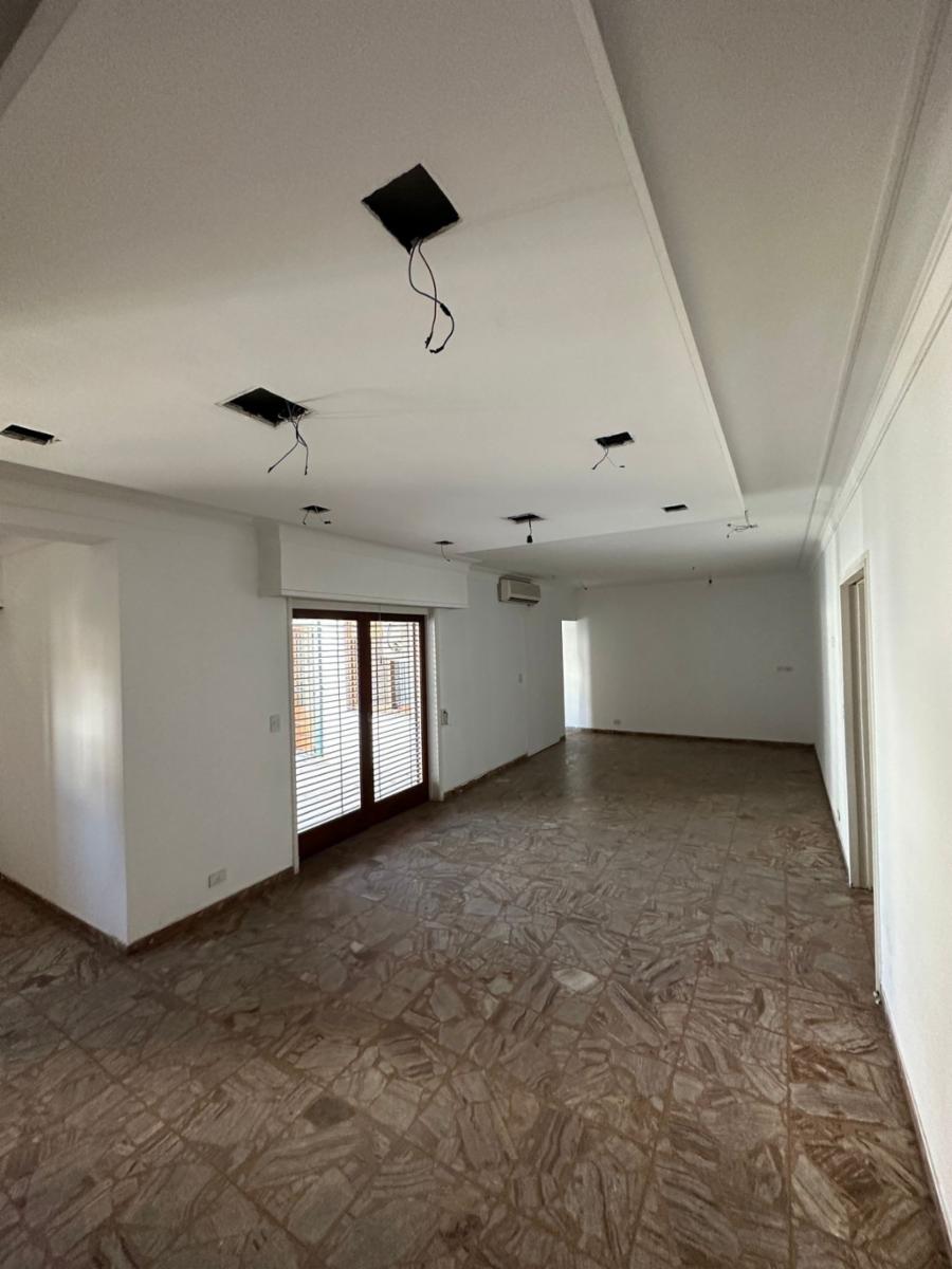 Excelente local más departamento en venta — foto 6