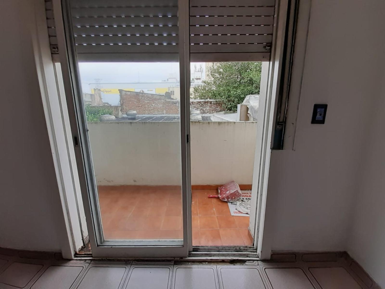Departamento de dos ambientes a la venta en Moron — foto 9