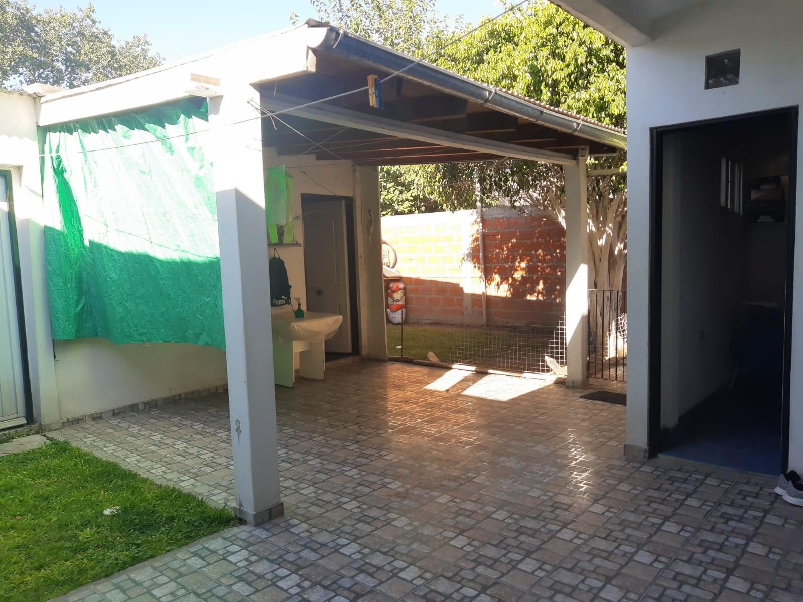Excelente casa a la venta en José C Paz — foto 6