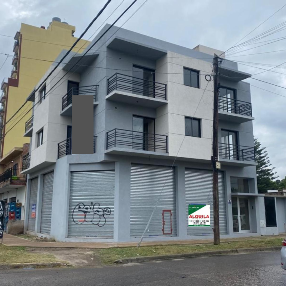 Venta de 2 locales a estrenar — foto 2