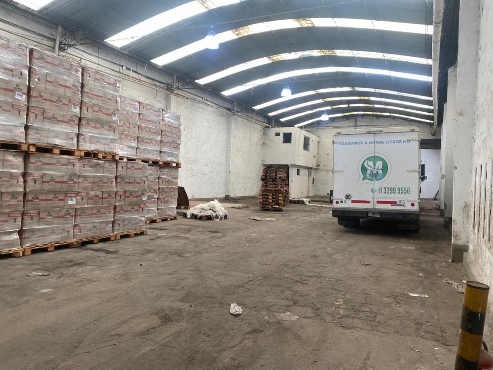 Amplio galpón en venta — foto 11