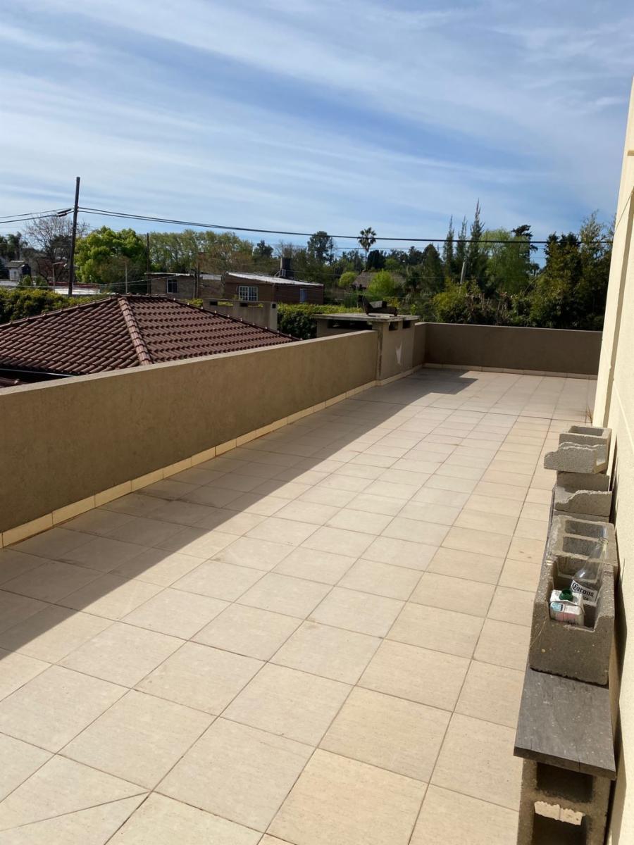Amplia casa en venta — foto 3