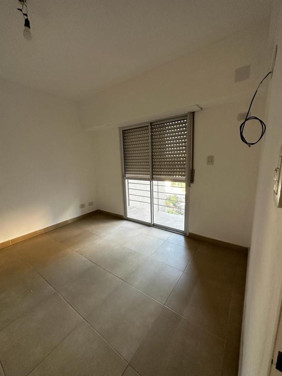 Propiedad retasada: Departamento 2 ambientes a la venta. — foto 3