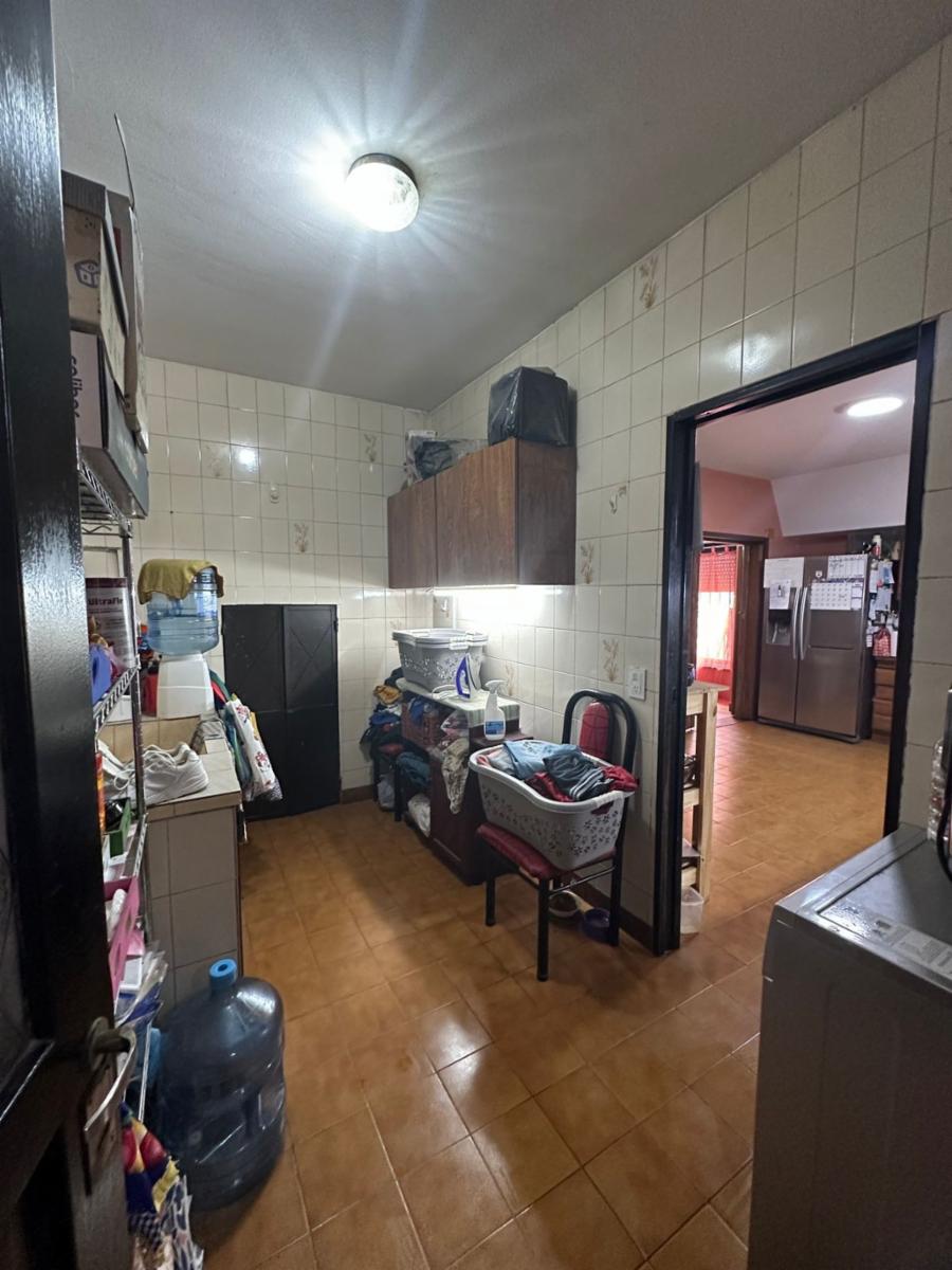 Casa de cinco ambientes a la venta en Los Polvorines, APTO CREDITO — foto 4