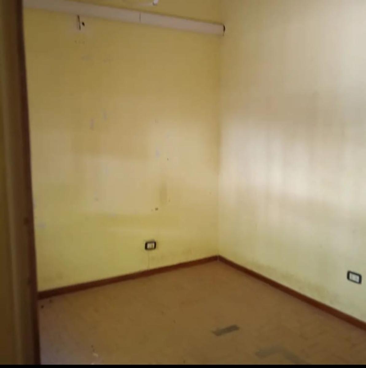 Casa de cuatro ambientes a la venta en San Miguel — foto 8