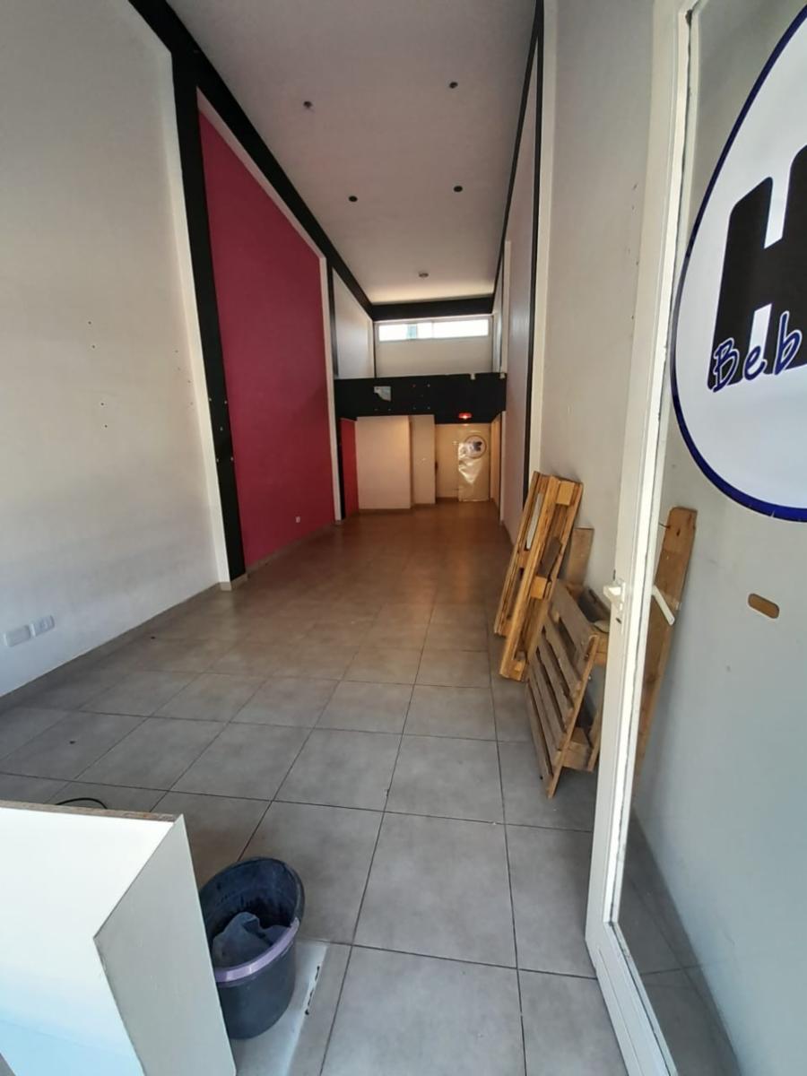 Excelente local comercial en alquiler - 2