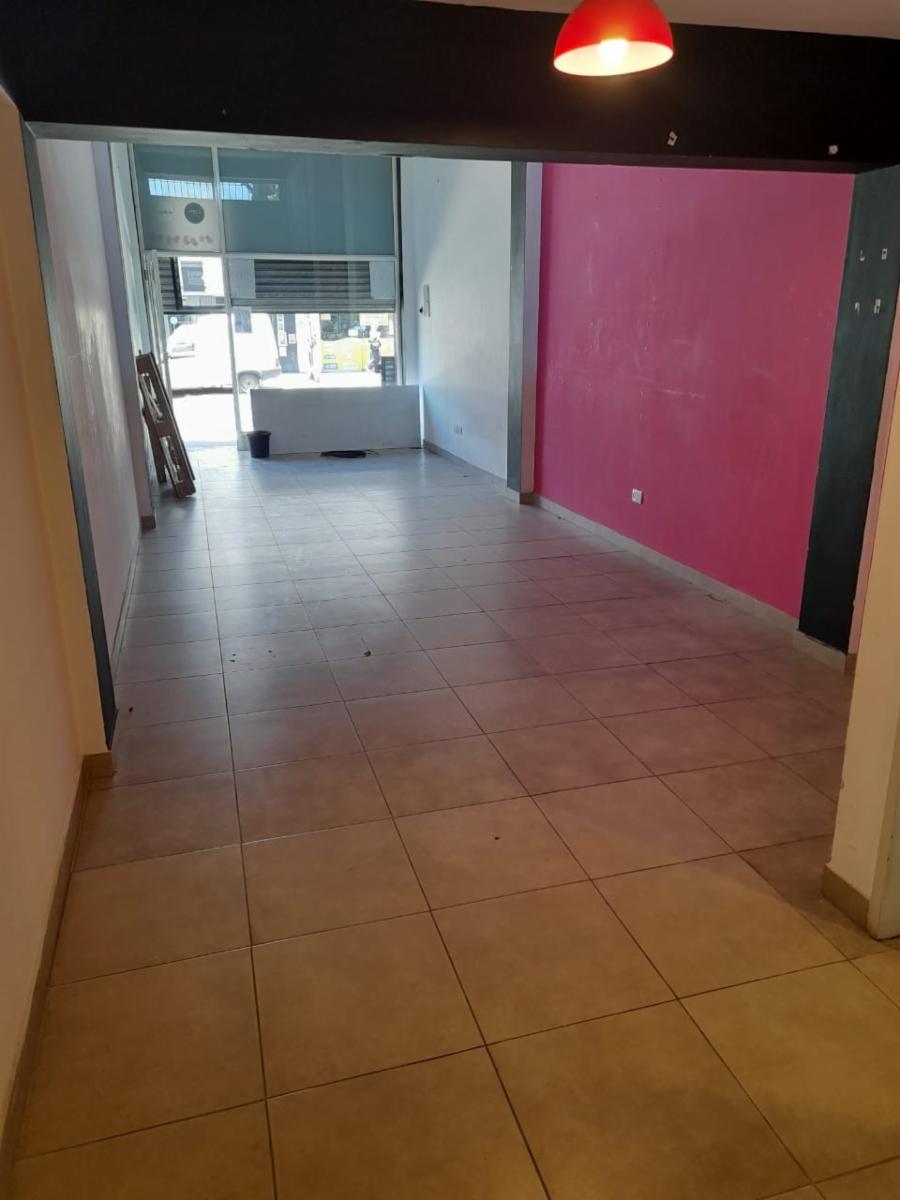 Excelente local comercial en alquiler - 7