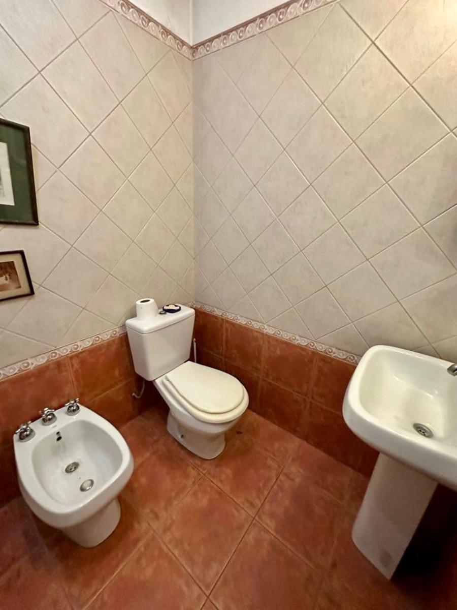 Excelente triplex en Bella Vista en venta, RETASADO — foto 11