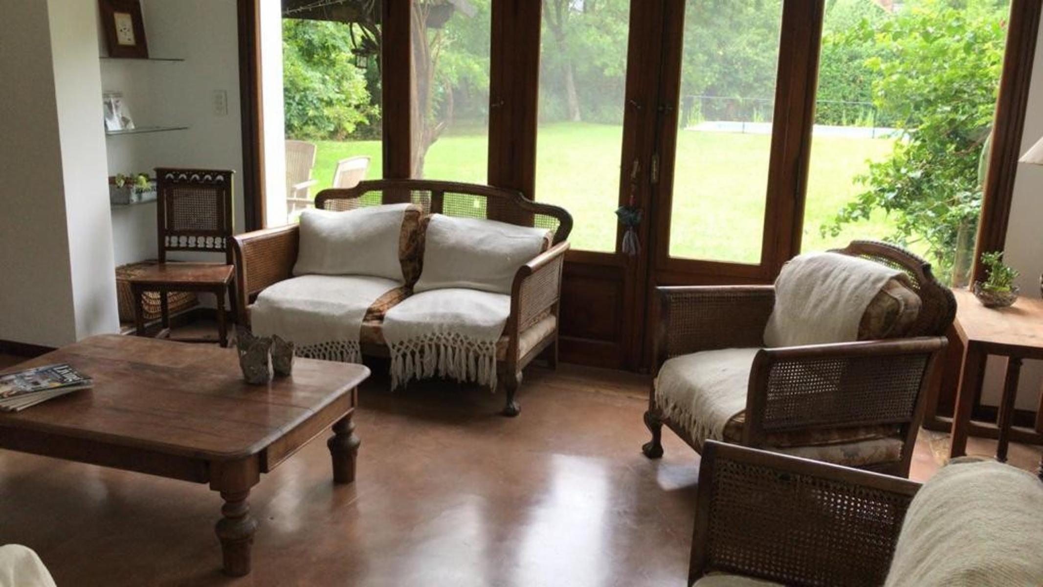 Casa de seis ambientes a la venta en Muñiz — foto 8