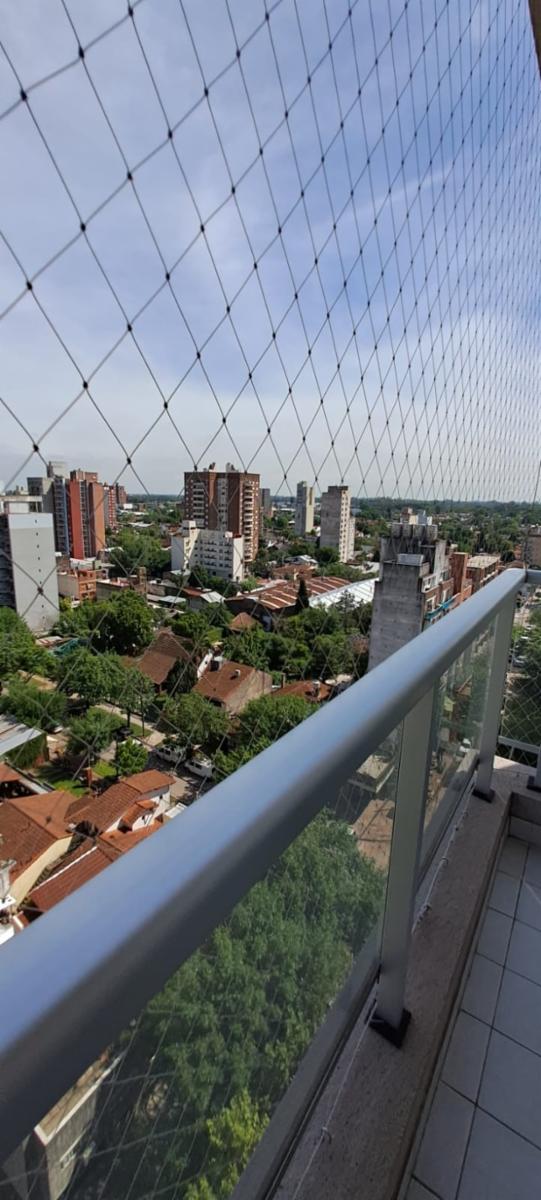 Departamento tres ambientes en venta