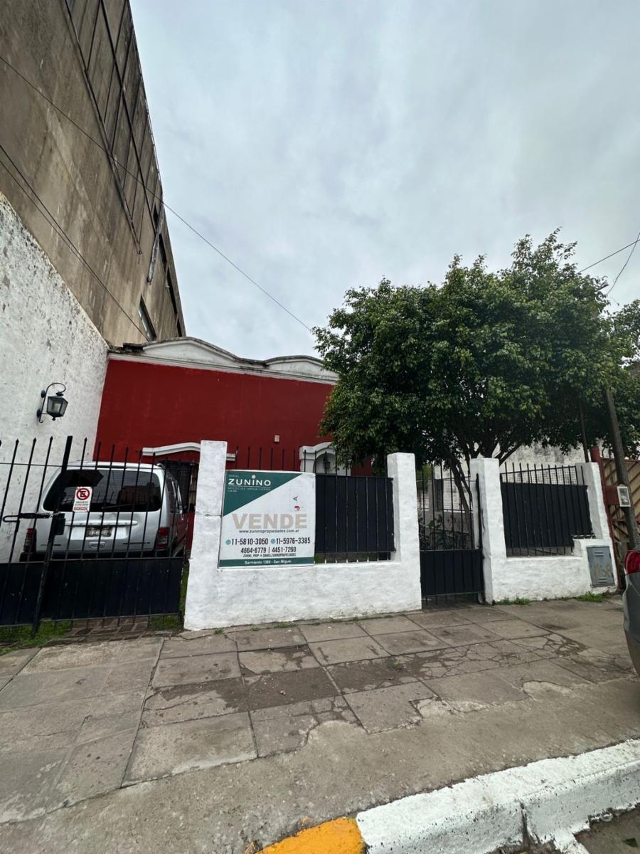 Casa de tres ambientes a la venta en San Miguel — foto 3