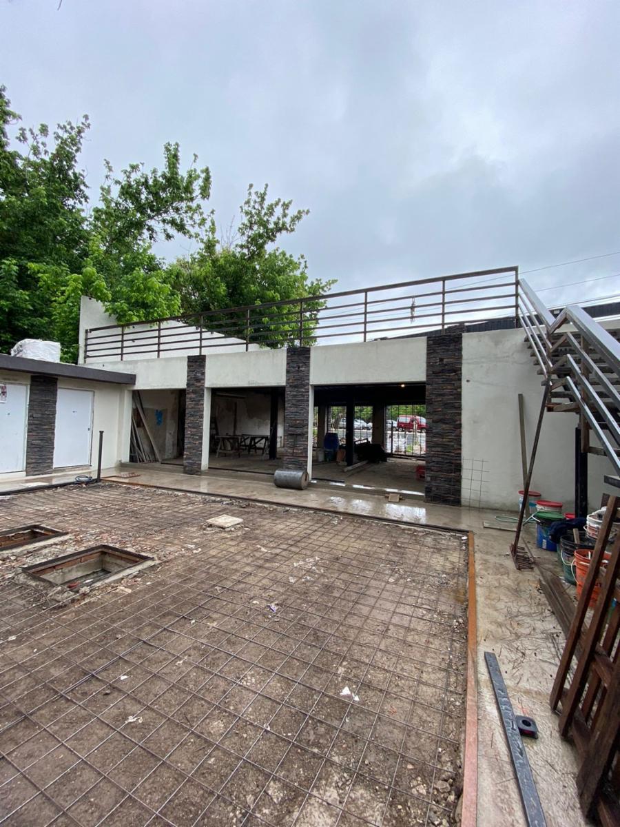 Excelente local comercial en alquiler en Pilar - 7