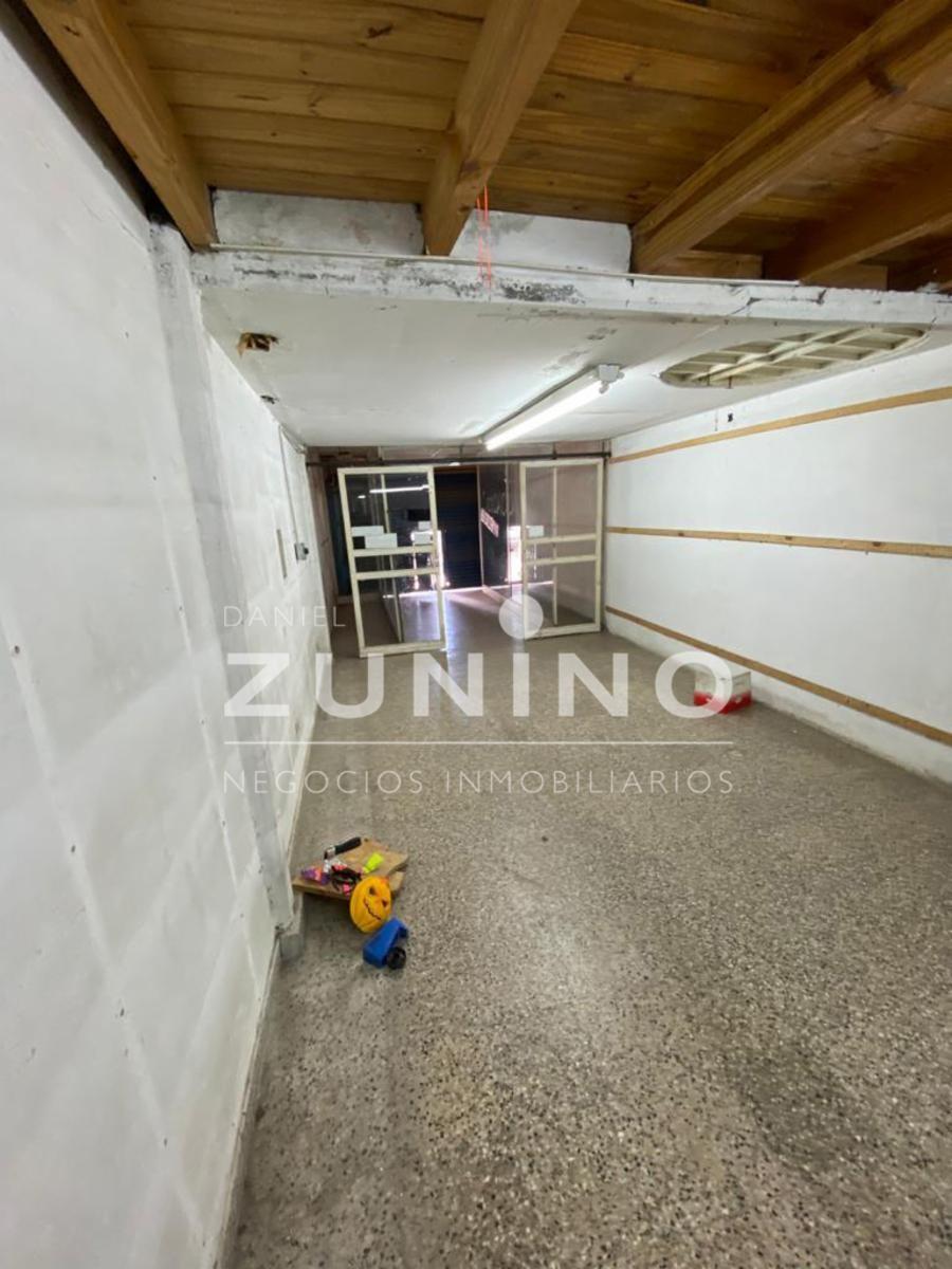 Excelente local comercial en venta - 6